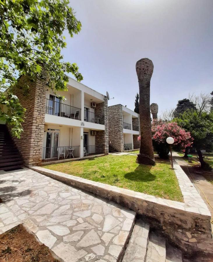 Juzno More Bed and Breakfast Sutomore Εξωτερικό φωτογραφία