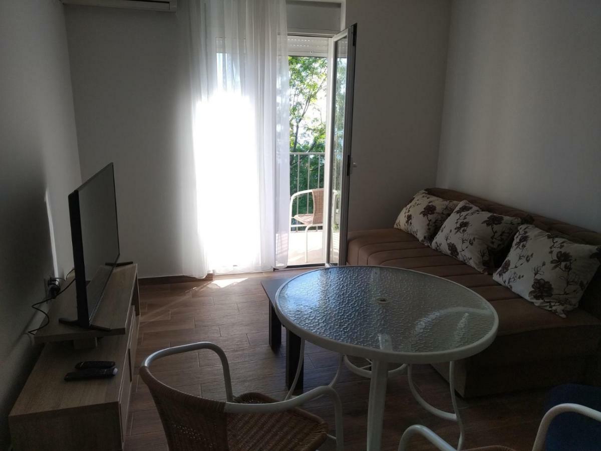 Juzno More Bed and Breakfast Sutomore Εξωτερικό φωτογραφία